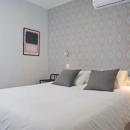 Luxury Apartment Merced By Nagoa Homes Малага Экстерьер фото